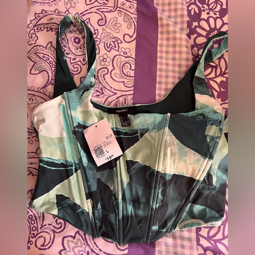 NWT Forever 21 Cropped Tank